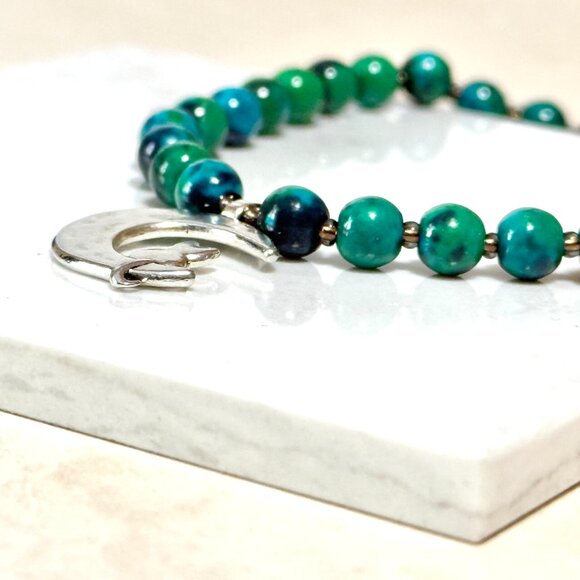 Teal Chrysocolla Short Necklace, Genuine Gemstone & Silver Cat on the Moon Charm - Picture 6 of 13